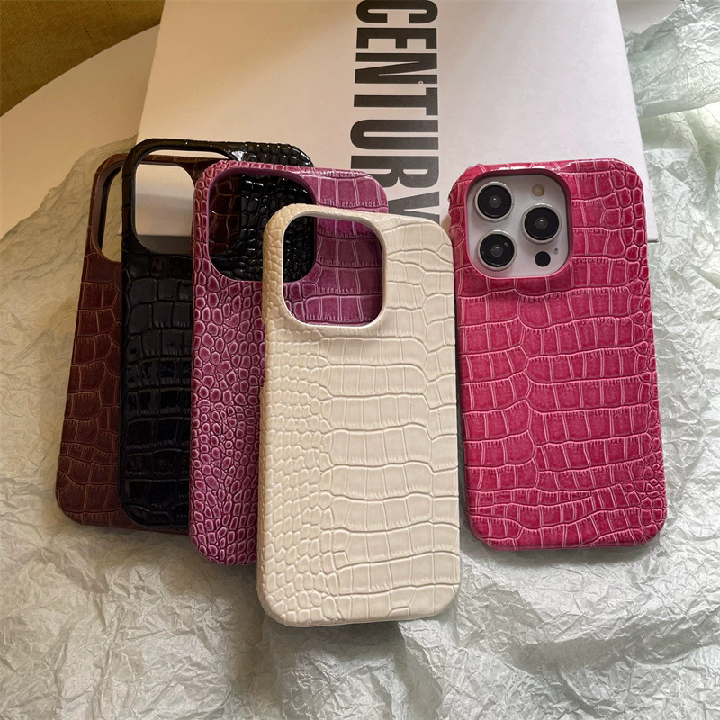 Vintage Crocodile Texture Case - Half-Wrap for iPhone 12/13/14/15/16 Pro Max