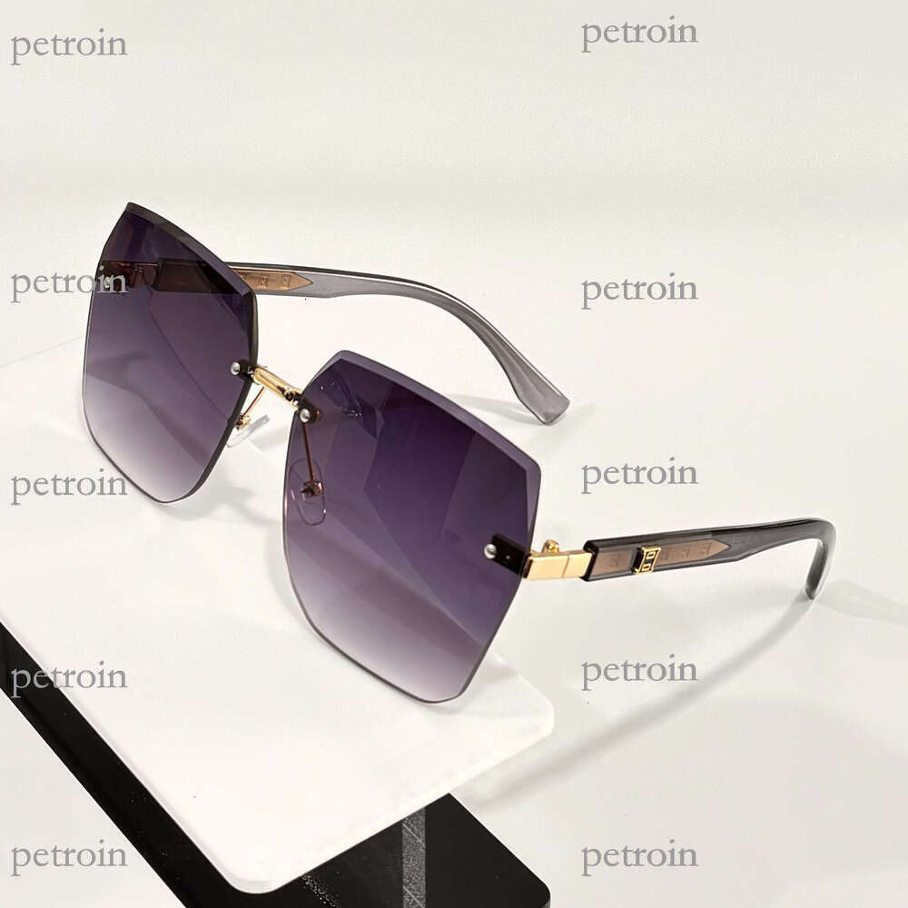 New Large Frame Polygonal No-Makeup Internet Celebrity for Women, High-End Luxury Gradient Rimless Glasses Sunglasses