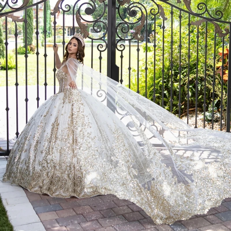 Champagne Shiny Ball Gown Quinceanera Dresses Spagheti Strap Sequin Applique Lace Beads Tull With Cape Party Birthday Vestidos