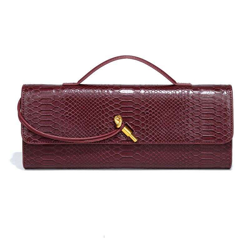 Snake Skin Pattern Hand Woven Bag, Fashionable And High-End, Evening Party Baguette Single Shoulder Women's Bag