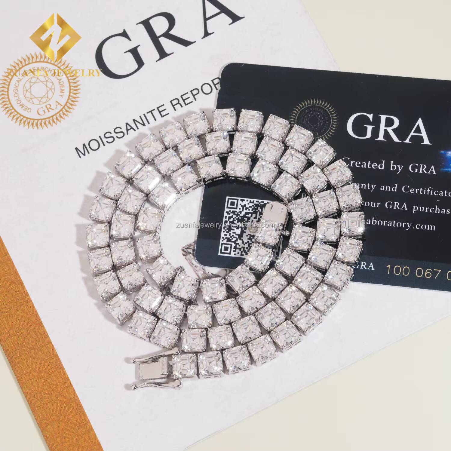 Unique Design Retail S925 Silver Elegant Style Women Iced Out VVS1 Asscher Moissanite Diamond Cluster Tennis Chain Women Gift