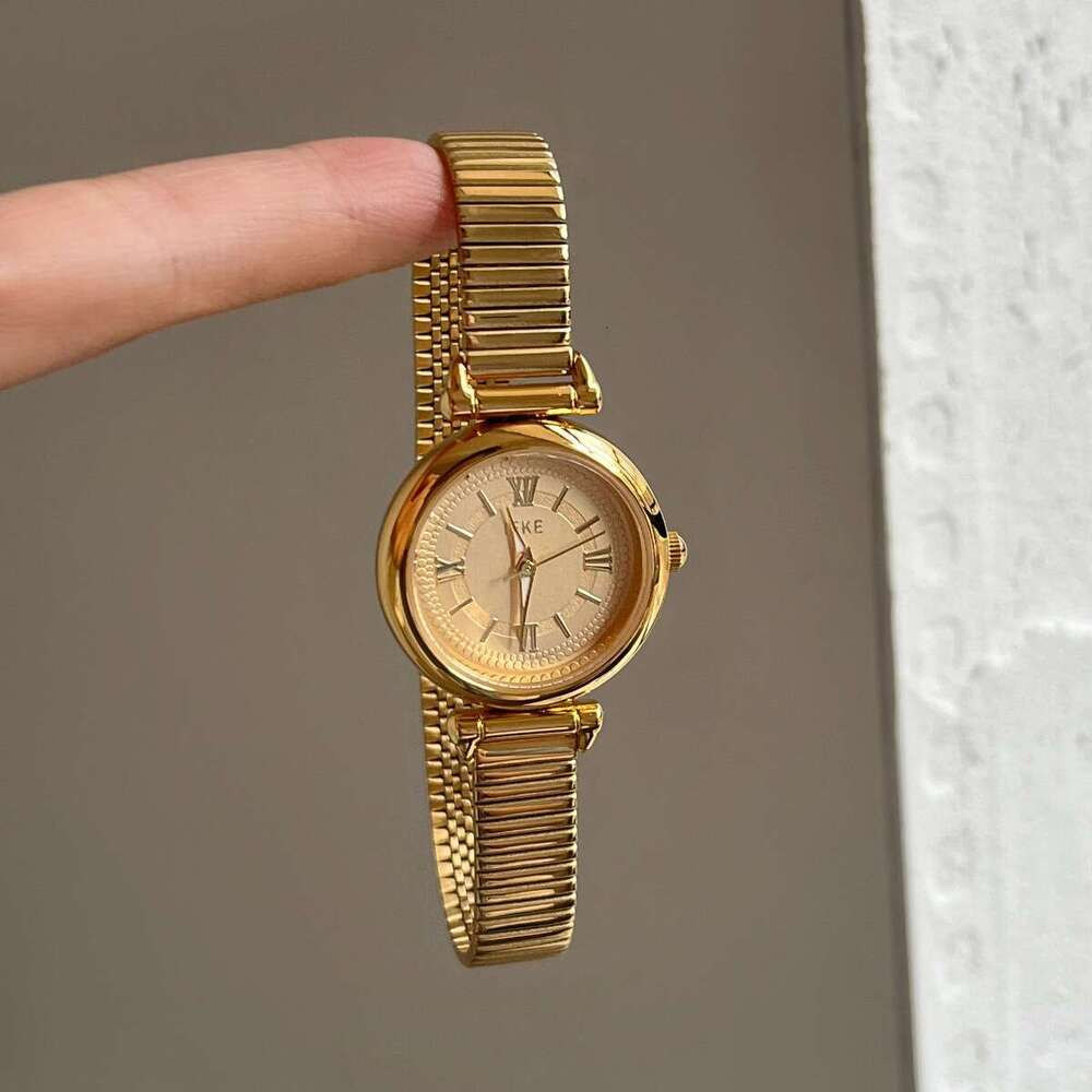 Hot-Selling Designer Small Brown Watch for Women Korean Version Simple Elegant Artistic Roman Numerals Versatile