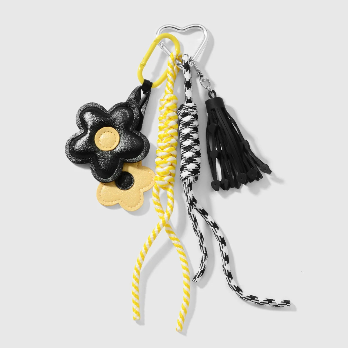 INS Style Korean Sweet Keychain Cute Exquisite Leather Flower Tassel Backpack Decoration Love Star Braided Rope DIY Keychain 250811
