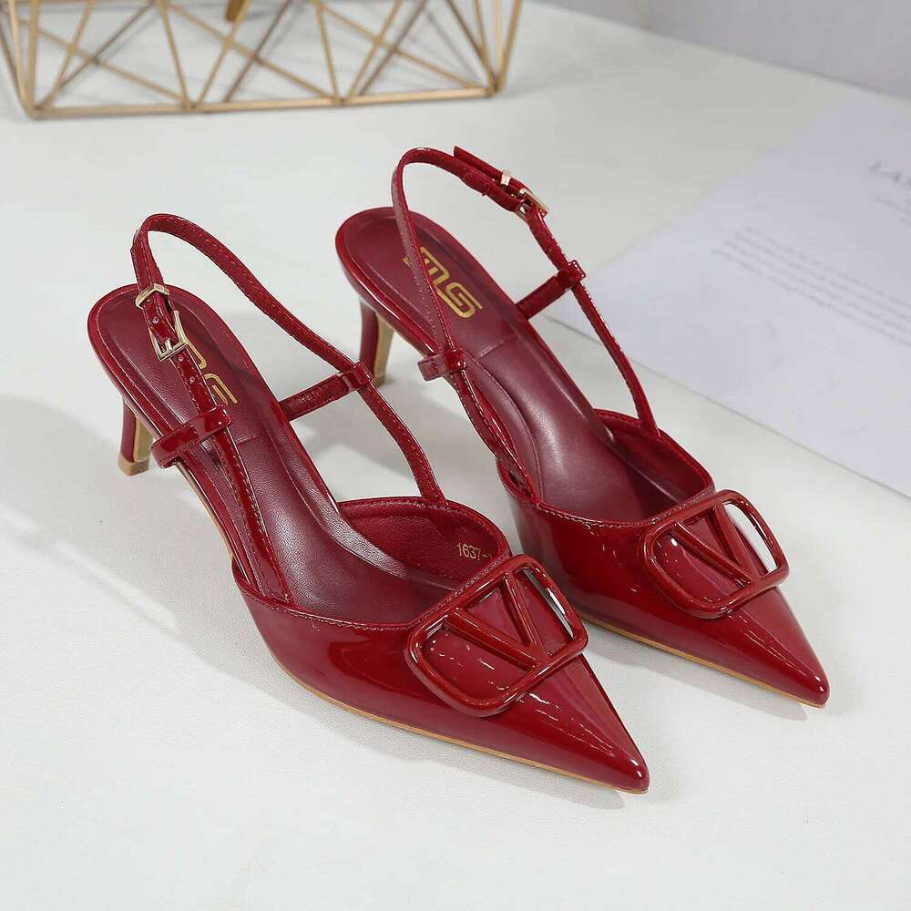 Km-Roya 2025 Quality Buckle Designed Lady 6Cm/2.4Inch Mid Heel Dress Pump Women's Outdoor Sandal Shoes