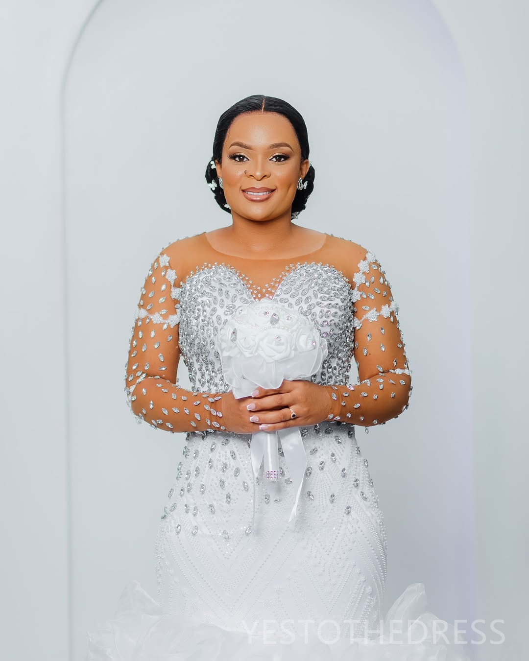 Arabic Aso Ebi Plus Size Off White Mermaid Wedding Dresses 2025 Pearls Beaded Floral Lace Luxurious Vintage Bridal Gowns Dress D596