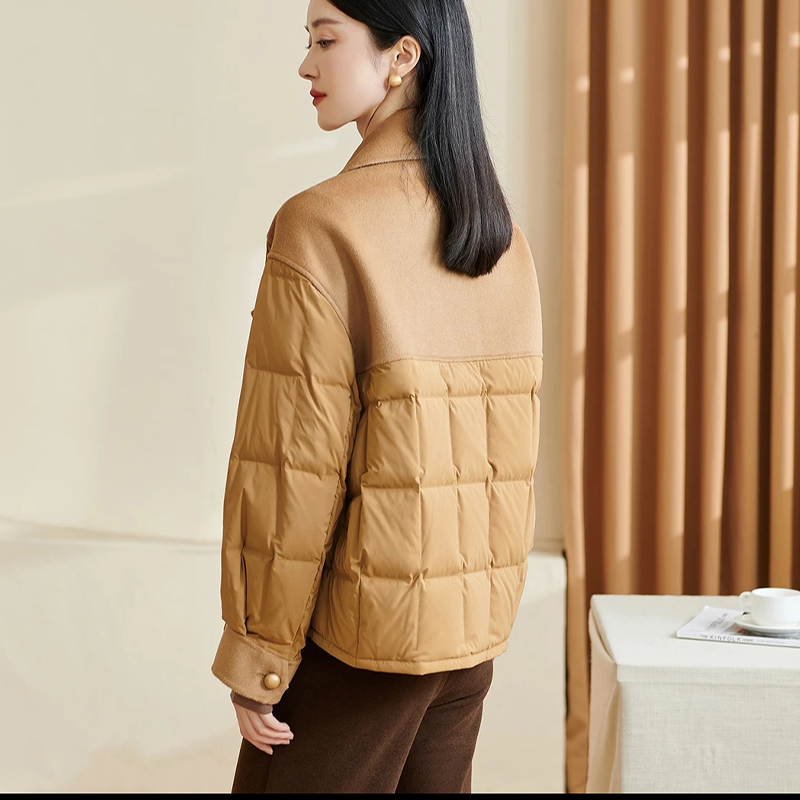 Women's Fleece Outerwear for Autumn/Winter - Short Down-Filled Jacket