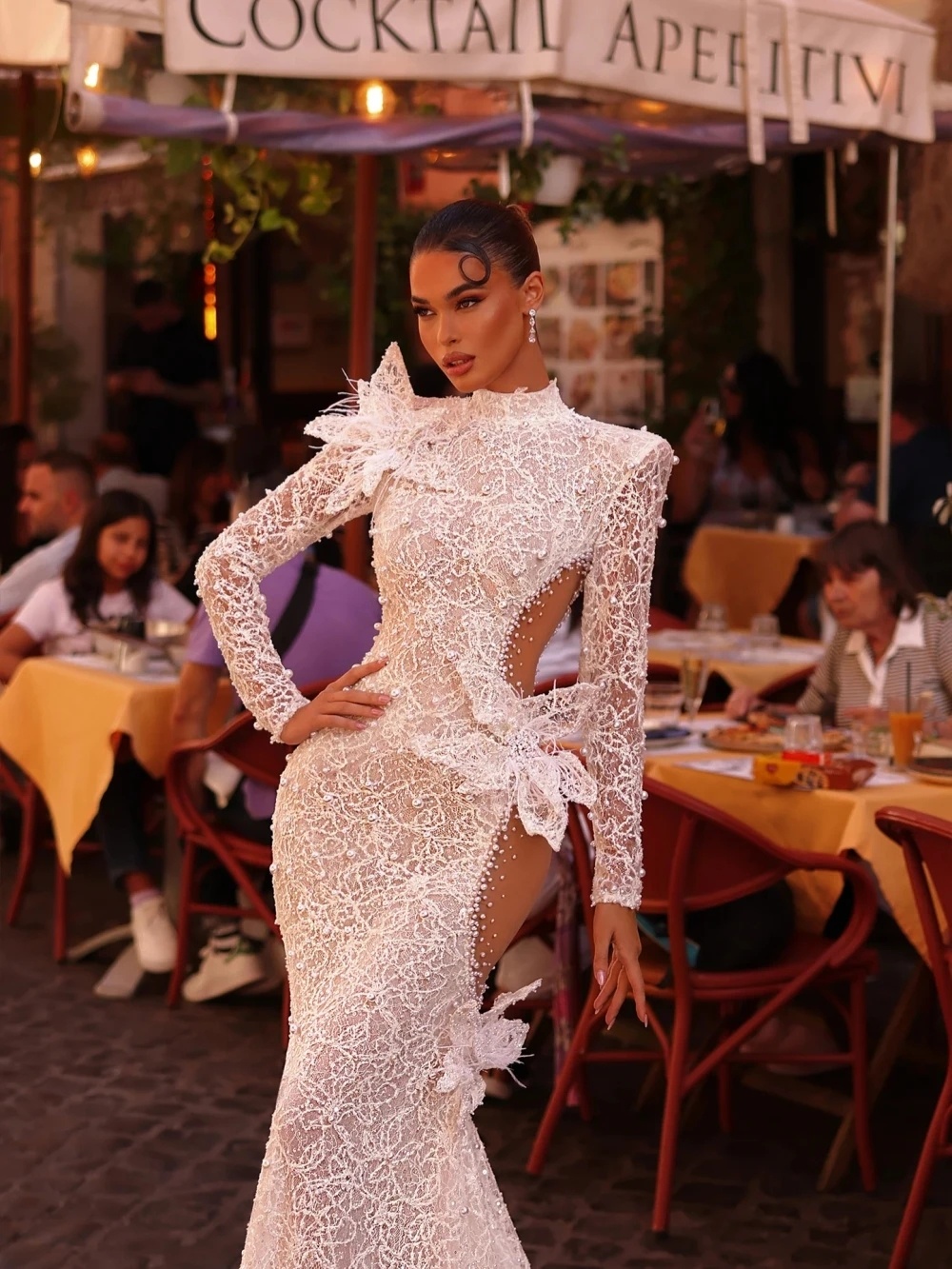 Fashion Wedding Dresses High Neck Pearls Lace Bridal Gowns Illusion Long Length SeeThrough Mermaid Customized Vestidos De Novia Plus Size