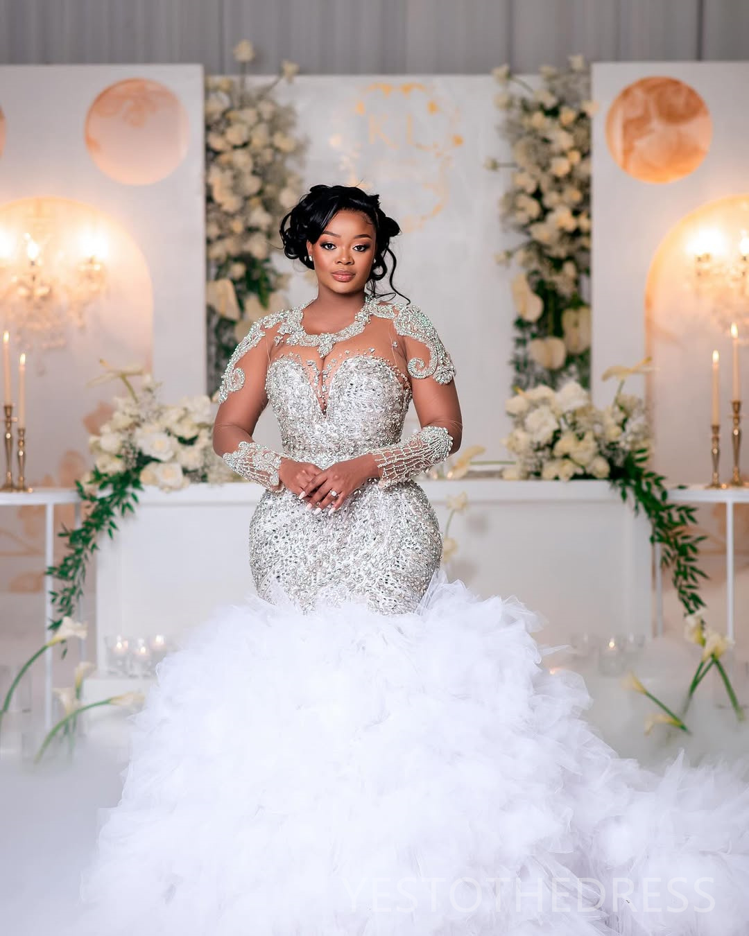 Arabic Aso Ebi Plus Size Ivory Wedding Dress 2025 Appliques Beaded Crystals Pearls Tiers Luxurious Bridal Gowns Dresses Rhinestones Decoration Wedding