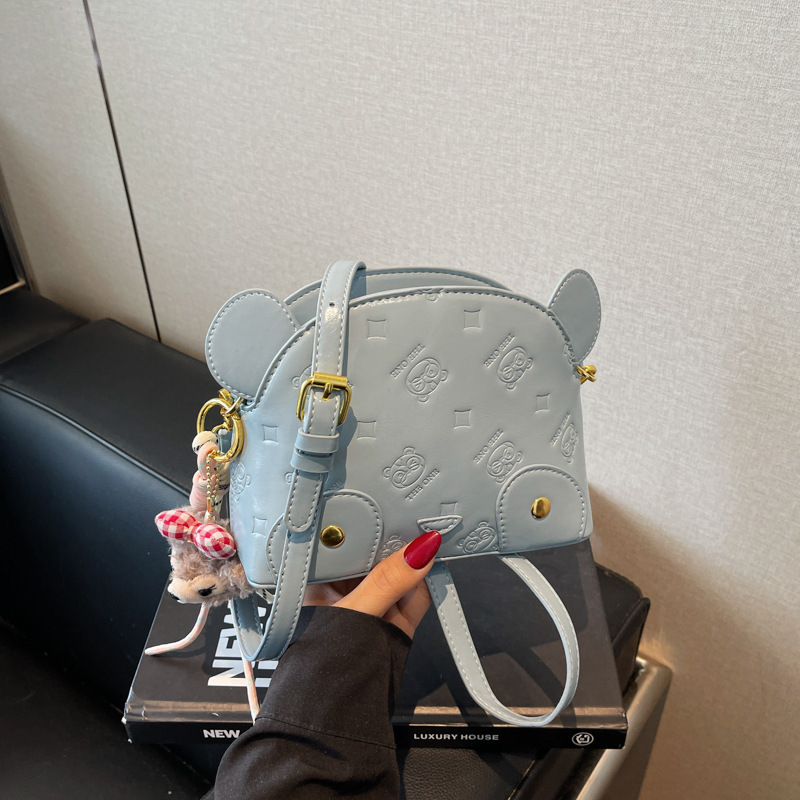 Free Shipping Designer Minimalist Compression Molded Women's Handbag New Fashion Commuting Shoulder Bag Luxury Cute Casual Makeup Bag