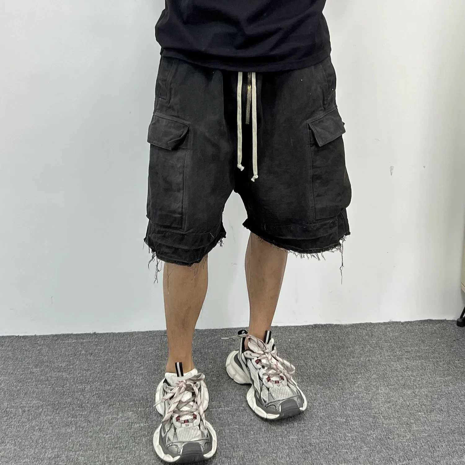 Gothic street jeans with multiple pockets mens shorts wide-legged loose nine-quarter pants knee-length pants loose casual pants Y250814