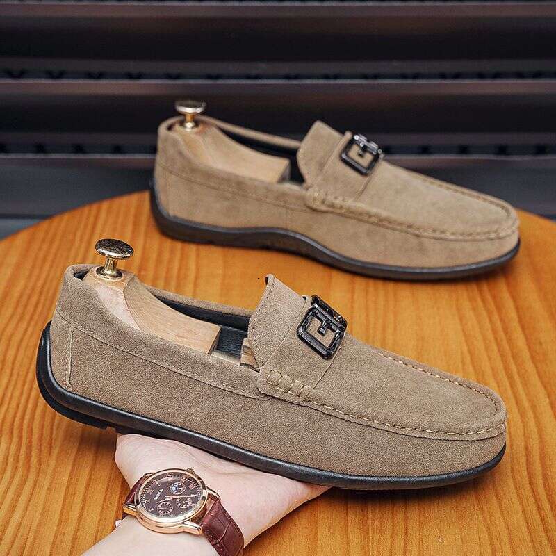 2025 Autumn New Bean Men's Soft Sole Leisure Fashion British Business Lefu Shoes Live Broadcast 8028
