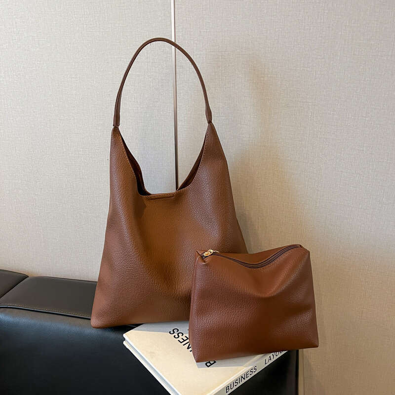 Tote for Women 2025 Winter New Fashionable High-End Single Shoulder Bag Large Capacity Bags Designer Commuter Handbag