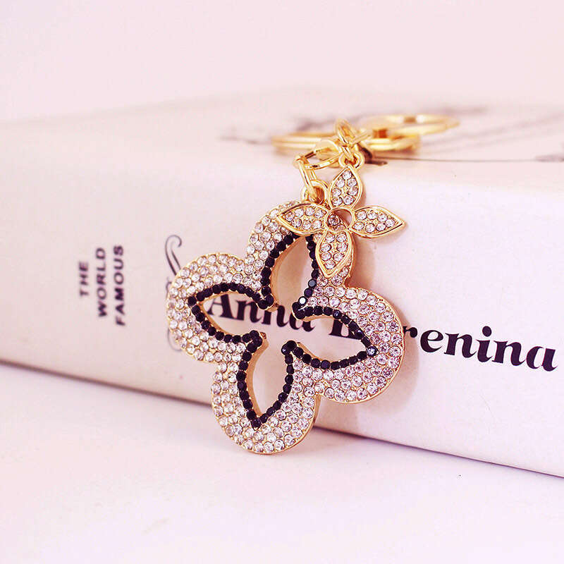 Full Dia Exquisite Four-Leaf Clover Alloy Keychain Accessory Key Chain Gift for Girlfriend Buckle Bag Pendant 1300