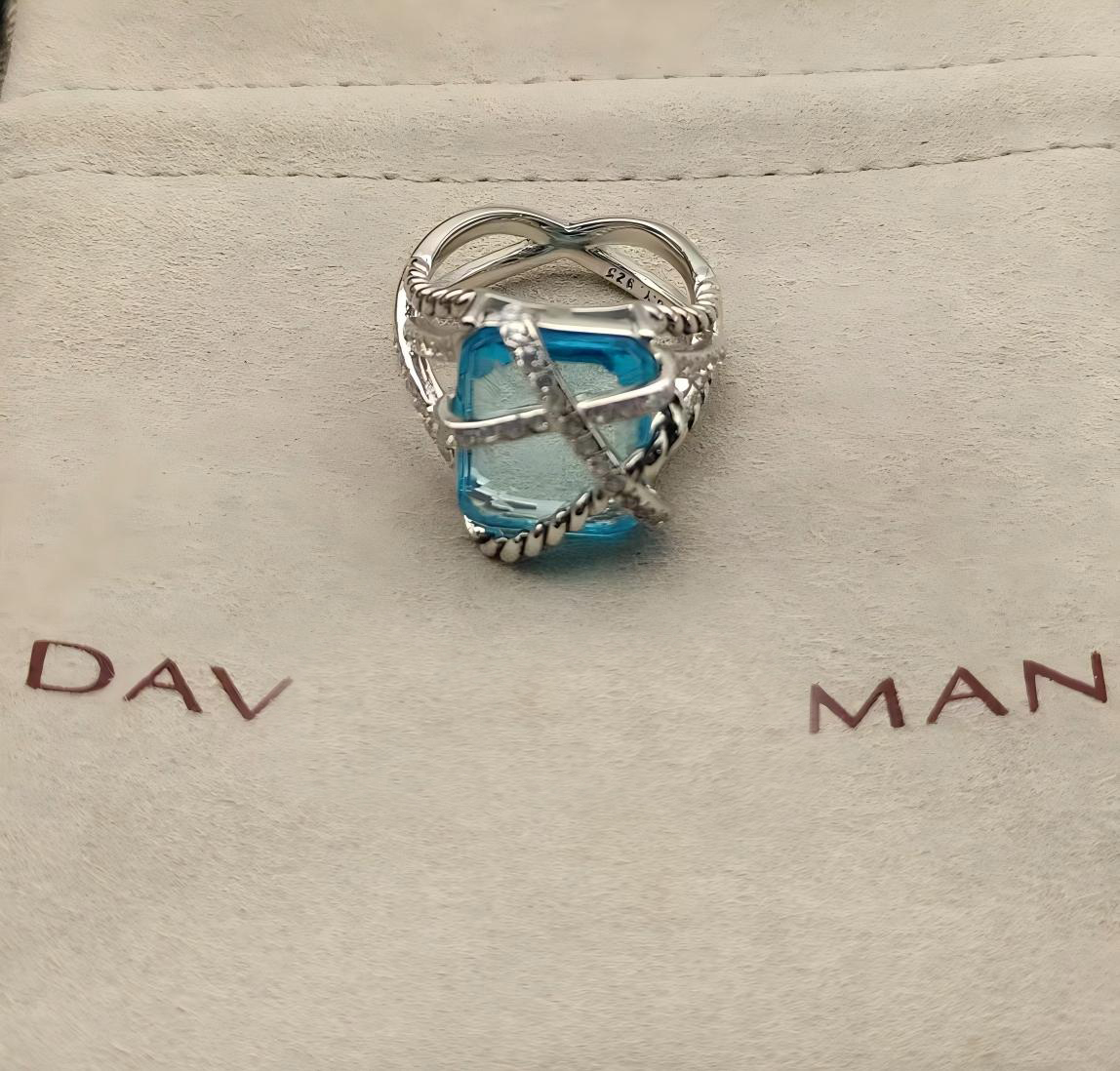 2025 New 925 Sterling Silver Christmas New Jewelry Retro Couple Trend Fashion Simple Spiral Design Crystal Ring for Men and Women To Wear