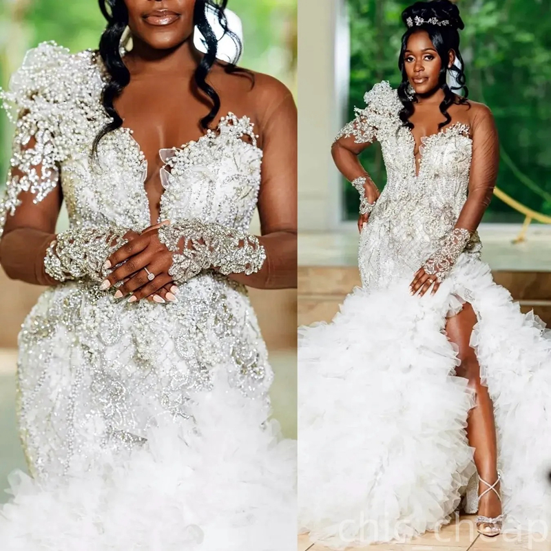 Arabic Aso Ebi Plus Size Ivory Wedding Dress 2025 Appliques Beaded Crystals Pearls Tiers Luxurious Bridal Gowns Dresses Side Split D584