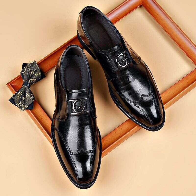 Men's Casual Business Set Embroidered Pointed Leather Shoes