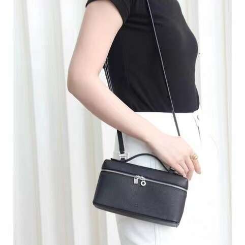 Women New Makeup Bag Shoulder bag Crossbody Bag Square Case Commuter Handbag Women bags Women's Casual Handbag For Commute Square Shape New Arriv