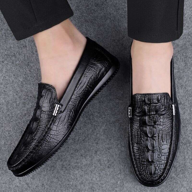 Men's new autumn casual leather British soft sole trend breathable slip-on lazy driving bean shoes men