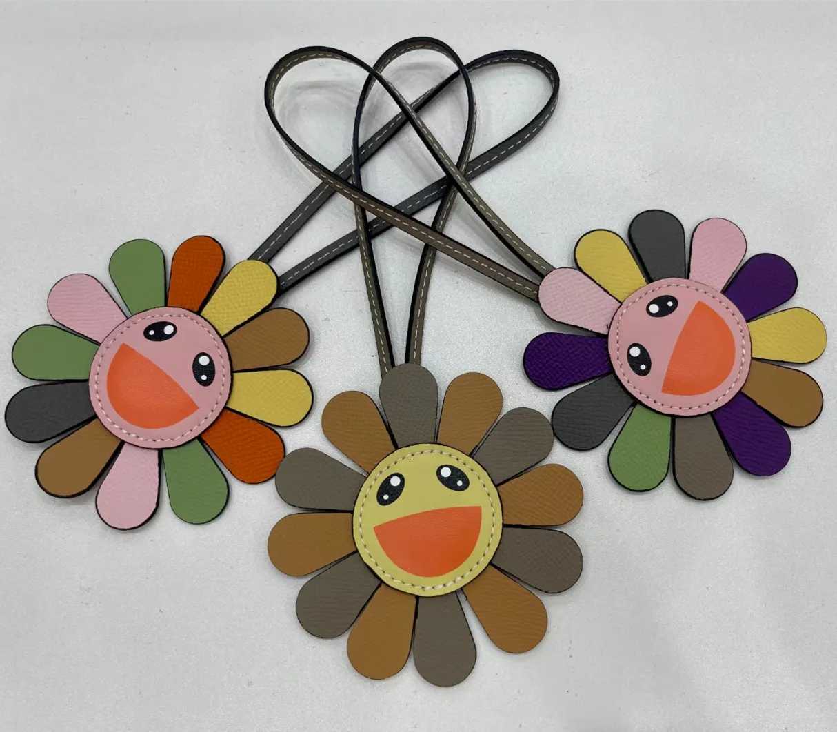 Top Genuine Leather Sun wer Bag Charm Hanging Decoration Ornament for Handbag Backpack Purse Keychain Y250815