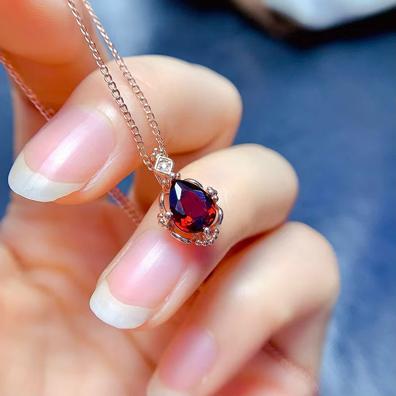 925 silver pendant natural garnet pendant 6mm*8mm genuine garnet jewelry 18K gold plated gemstone necklace for daily wear
