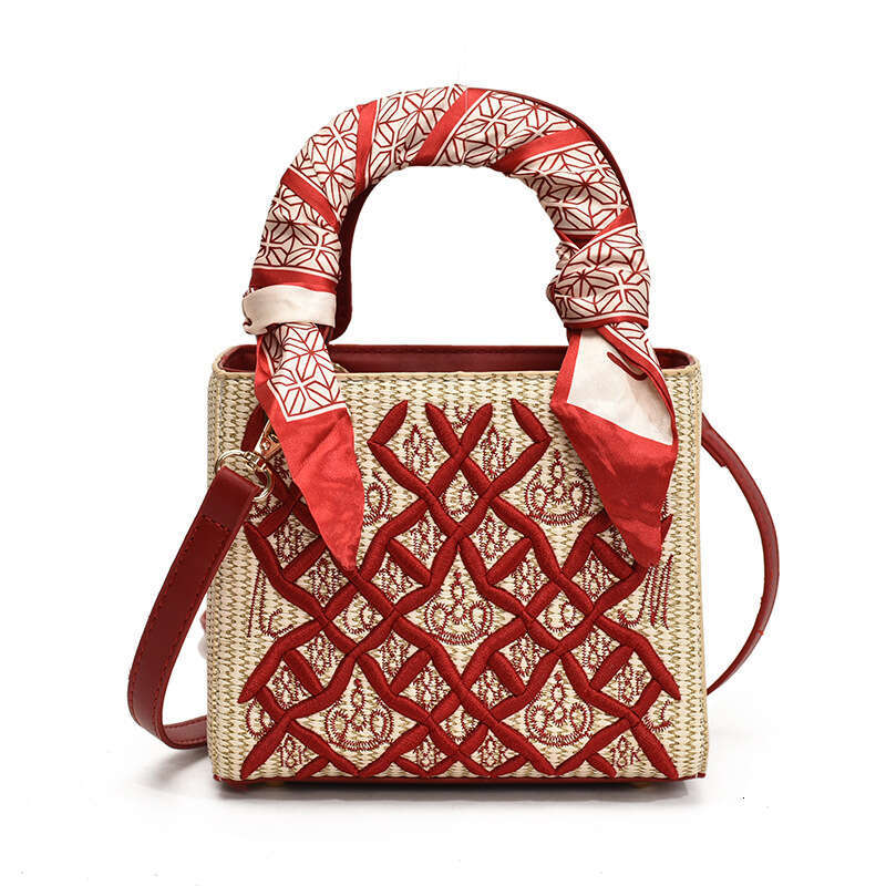 Designer bag Luxury bag Embroidery 2025 New Versatile Fashion Women's Single Shoulder Crossbody Bag