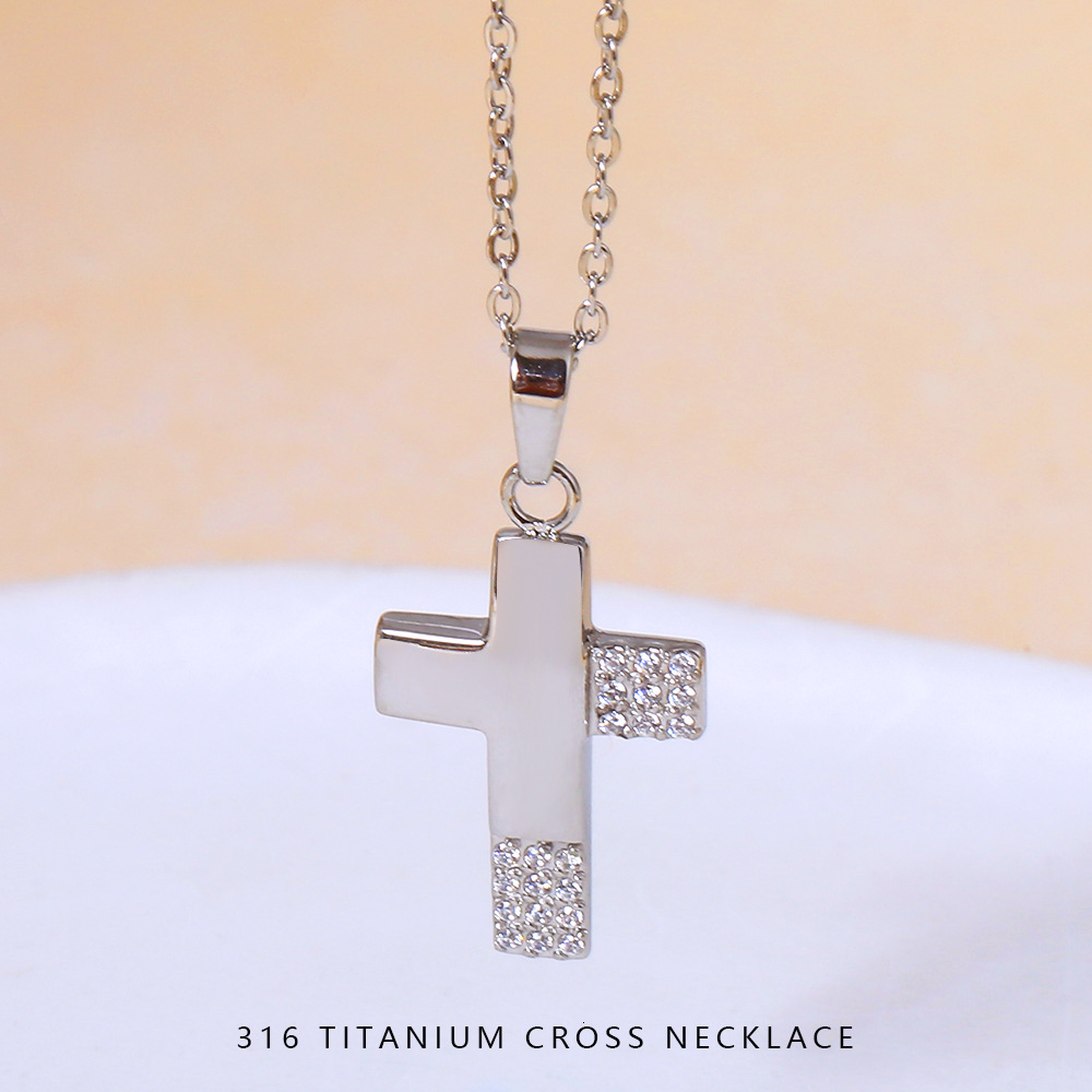 Women's Cross Zircon Non-Fading Simple High-End Feel Dongguan Titanium Steel Necklace Accessories Light Niche Jewelry for Women