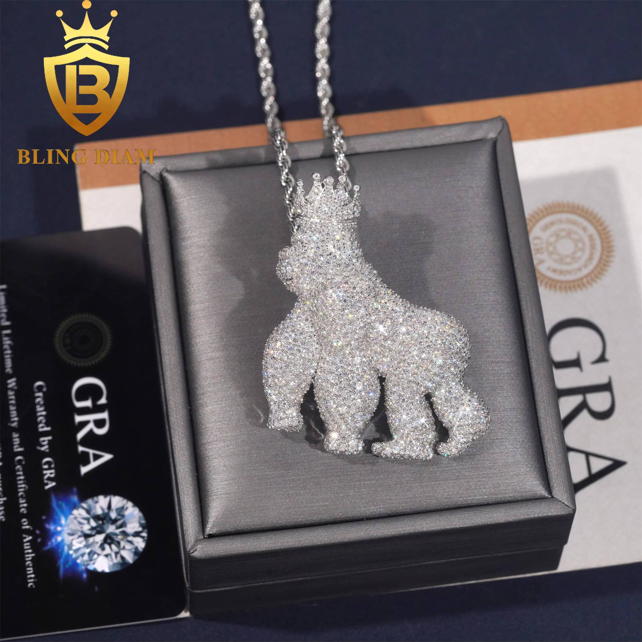Hip Hop 925 Sterling Silver Vvs Moissanite Animal Gorilla Crown Charms Diamond Iced Out 3D Pendant Necklace