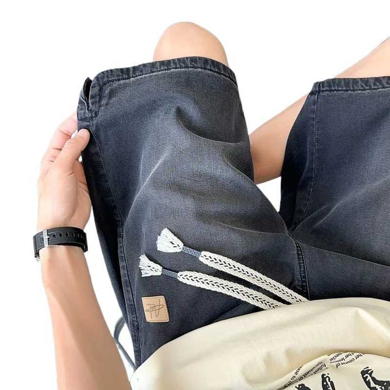 Summer New Casual Wide Denim Shorts Mens Baggy Fashion Elastic Waist Drawstring Straight Short Jeans StreetWear men clothing Y250814