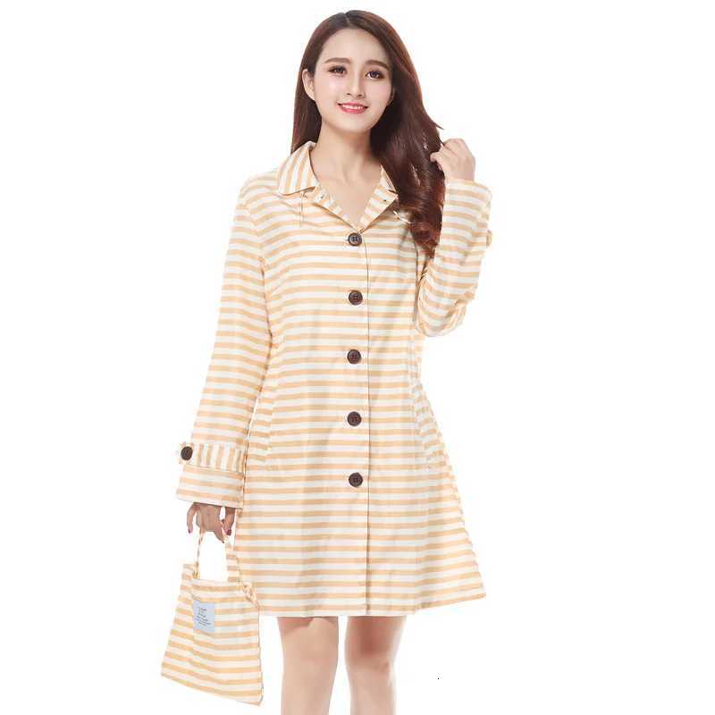 Outdoor Windproof Stripe Raincoat Ultra Light Breathable Adult Men Women Biker Rain Waterproof Button Rain Coat Poncho Y250814