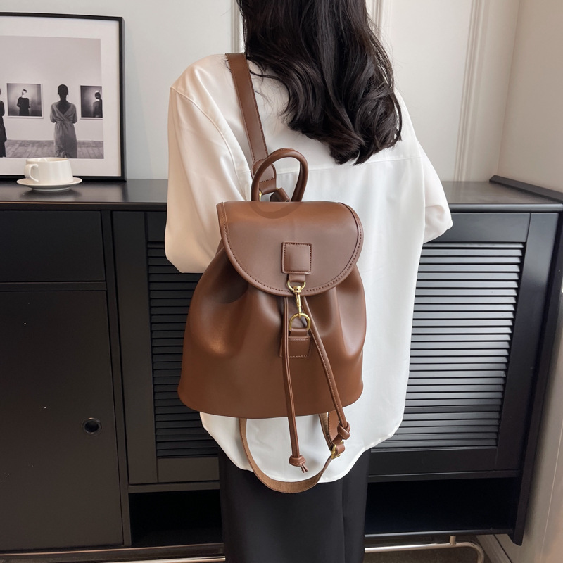 Autumn New Unisex Style Backpack Couple Bag Women's Large Capacity Backpack New Women's Travel Texture Small Backpack Autumn New Designer Ba