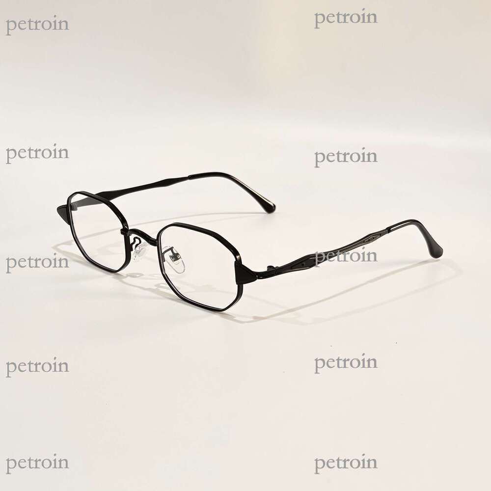 New Hip-Hop Plain Anti-Blue Light Glasses for Men and Women, Small Square Frame, Polygonal Design, High-End Feel, Non-Prescription, Can Be Fitted with