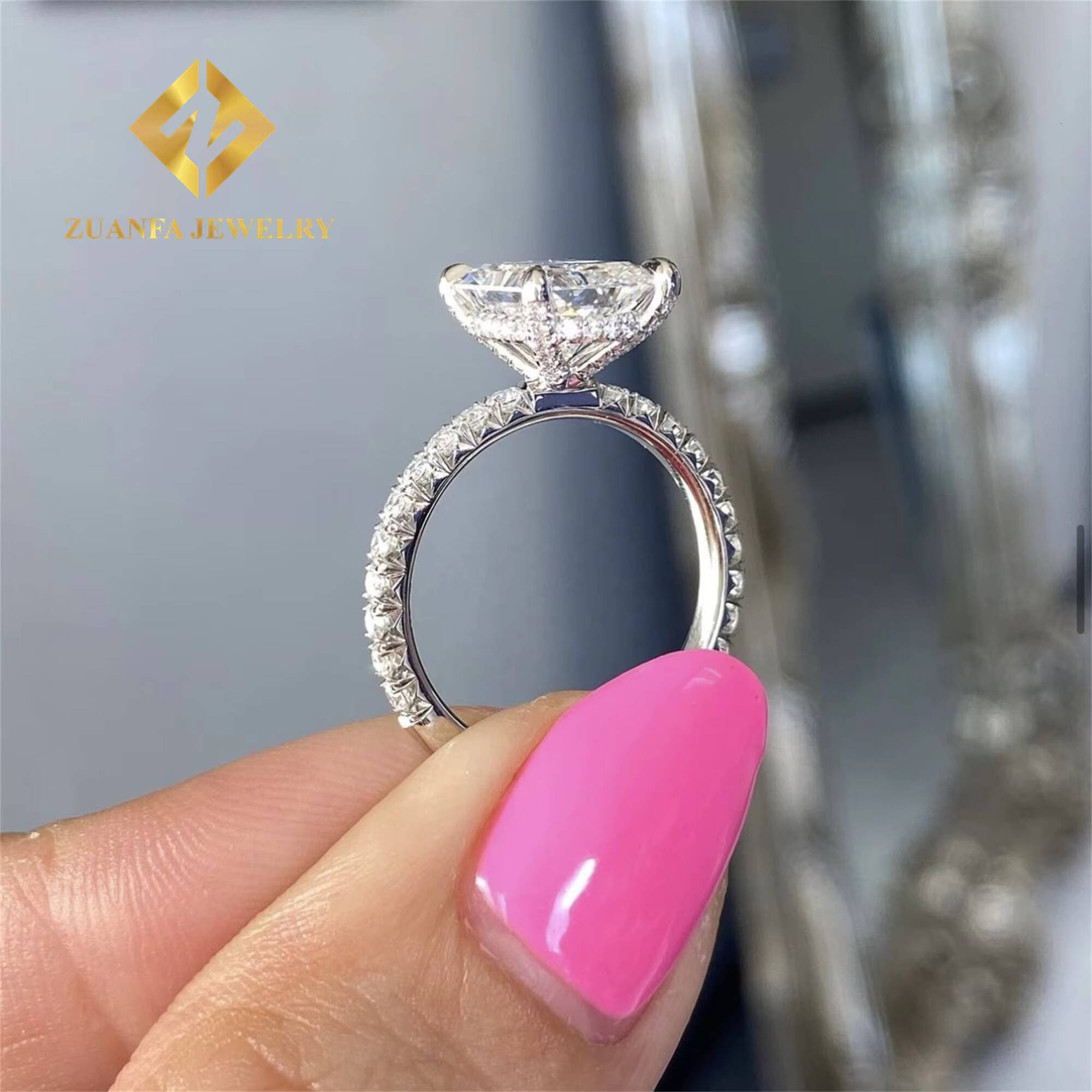 Custom Made 10k Solid Gold Luxury Gorgeous Bridal Wedding Jewelry 3Ct Crushed Radiant Lab Grown Diamond Engagement Wedding Ring