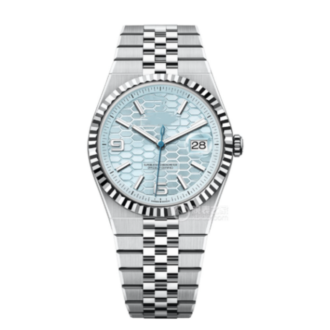 A classic designer, the 2025 new Land Dweller men's watch, with a 7135 movement and a 40MM dial, is a business water-resistant wristwatch