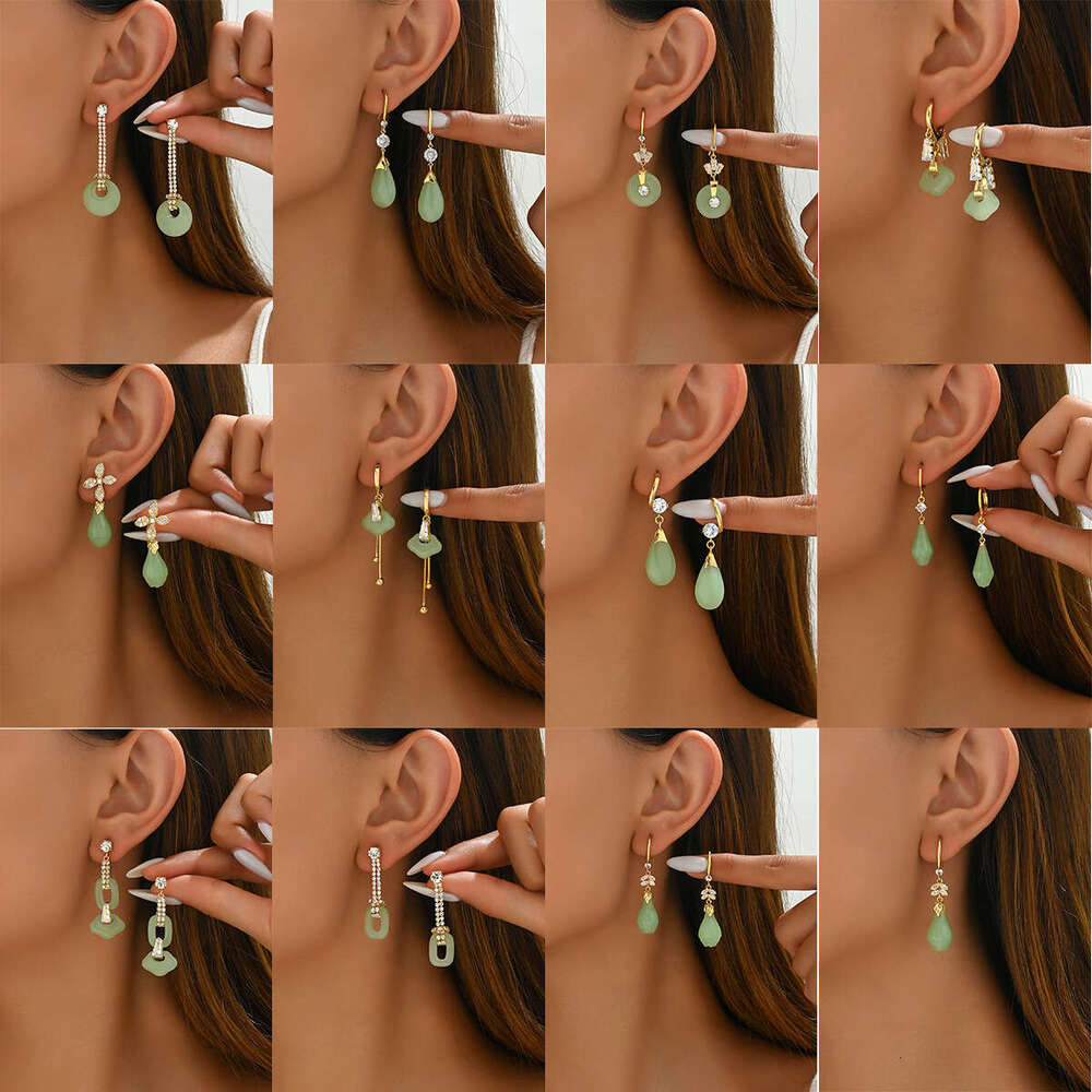 Niche Artistic Palace Style for Women Chinese Cloud Pattern Jade Inlaid High-end Versatile Design Stud Earrings