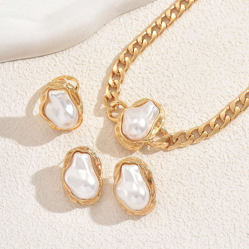 Women's Necklace Set Geometric Inlaid Irregular Pearl Design Bracelet Versatile Earrings Jewelry for Women