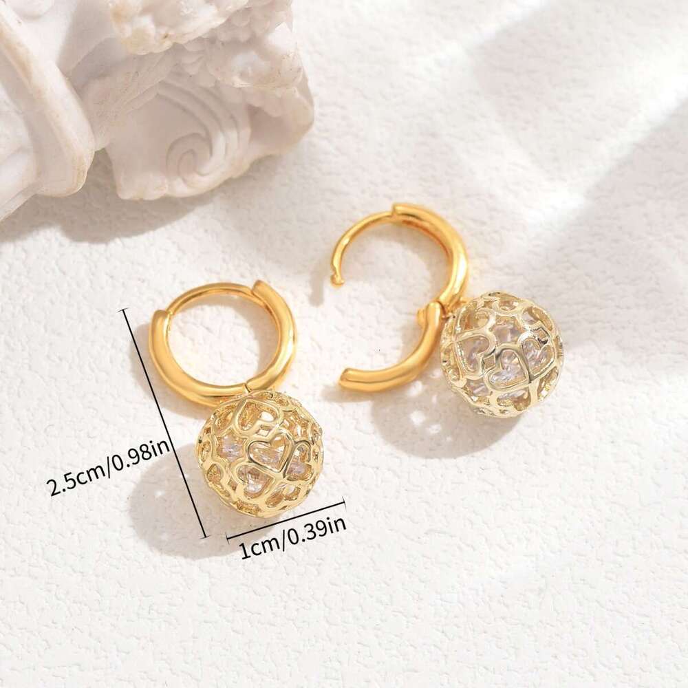Geometric Hollow Out Small Style Women's Versatile Heart Zircon Inlaid Design Ear Cuffs Simple High-end Earrings Jewelry