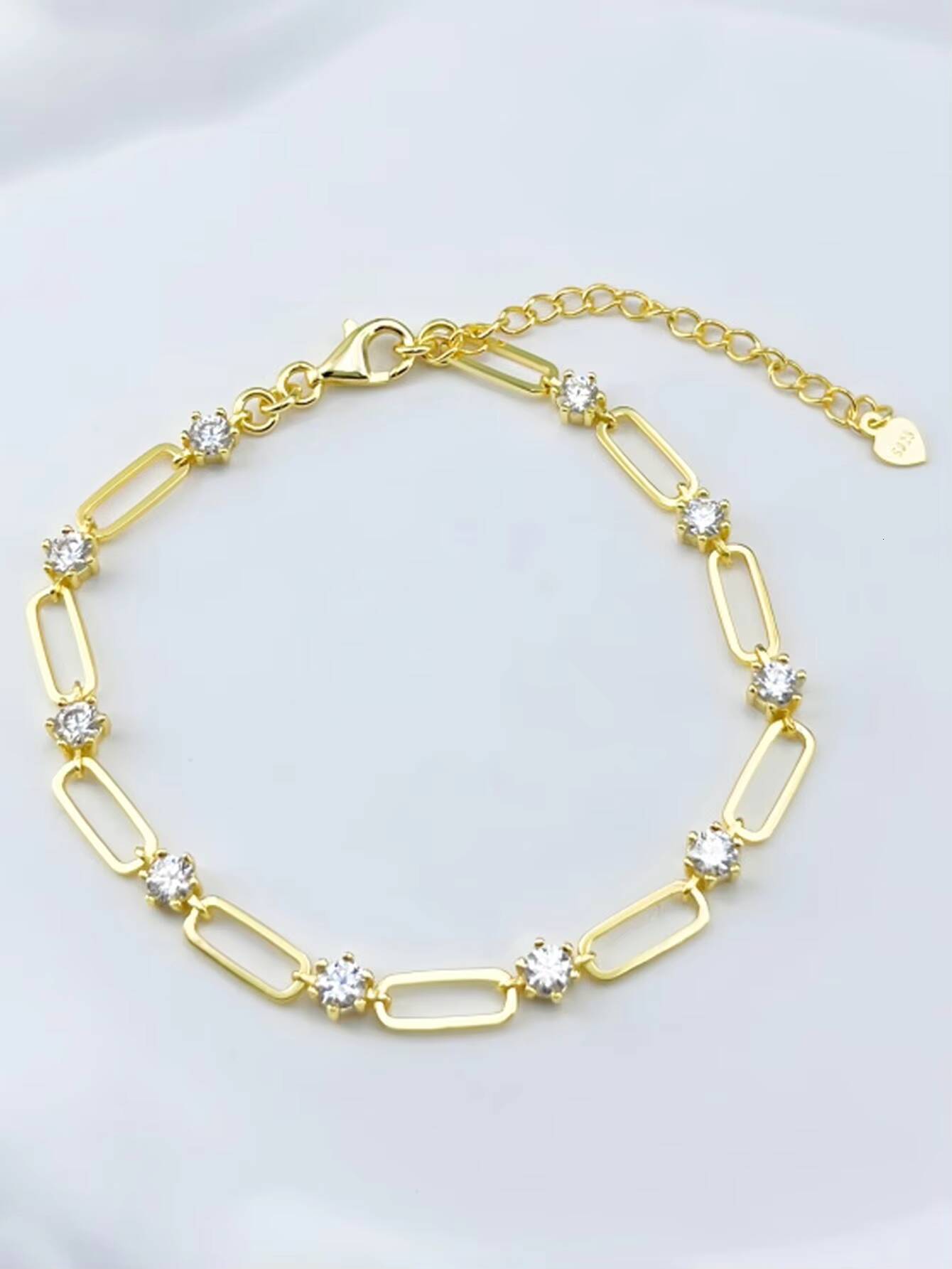 Stunning Fashion Womens Fashion 18K Gold-Plated 925 Sterling Silver Tennis Bracelet Moissanite Sparkle Jewelry