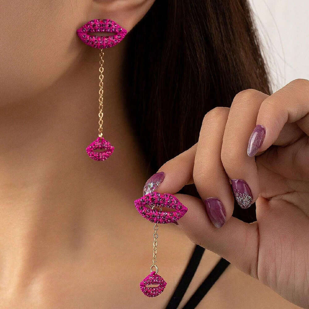 Minimalist Style for Women, Unique Creative Lip-shaped Rhinestone Small Niche Design Stud Earrings, Versatile Long Earrings