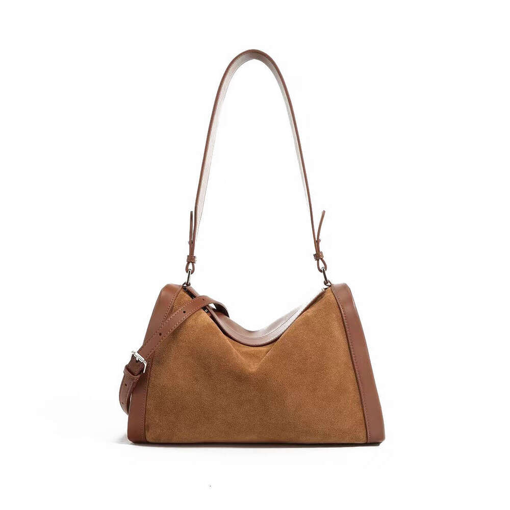 New Matte Leather Pillow 2025 Simple Large Capacity Commuter Versatile Boston Single Shoulder Crossbody Bag