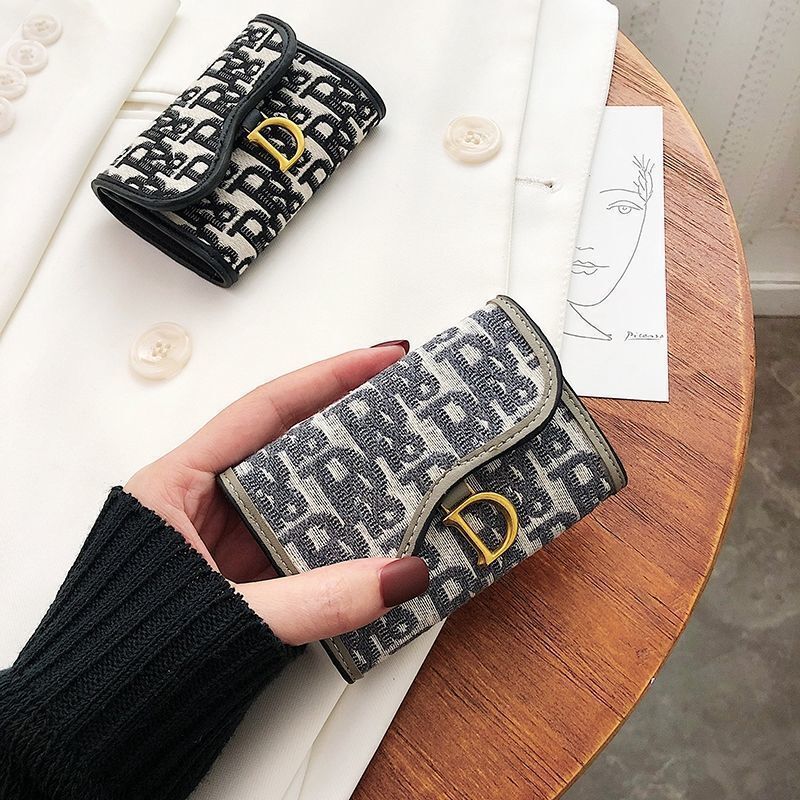 Designer Anti-theft Magnetic Card Holder For Women, Large Capacity Short Wallet For Women, Accordion With Multiple Card Slots, Ultra-thin Business Car