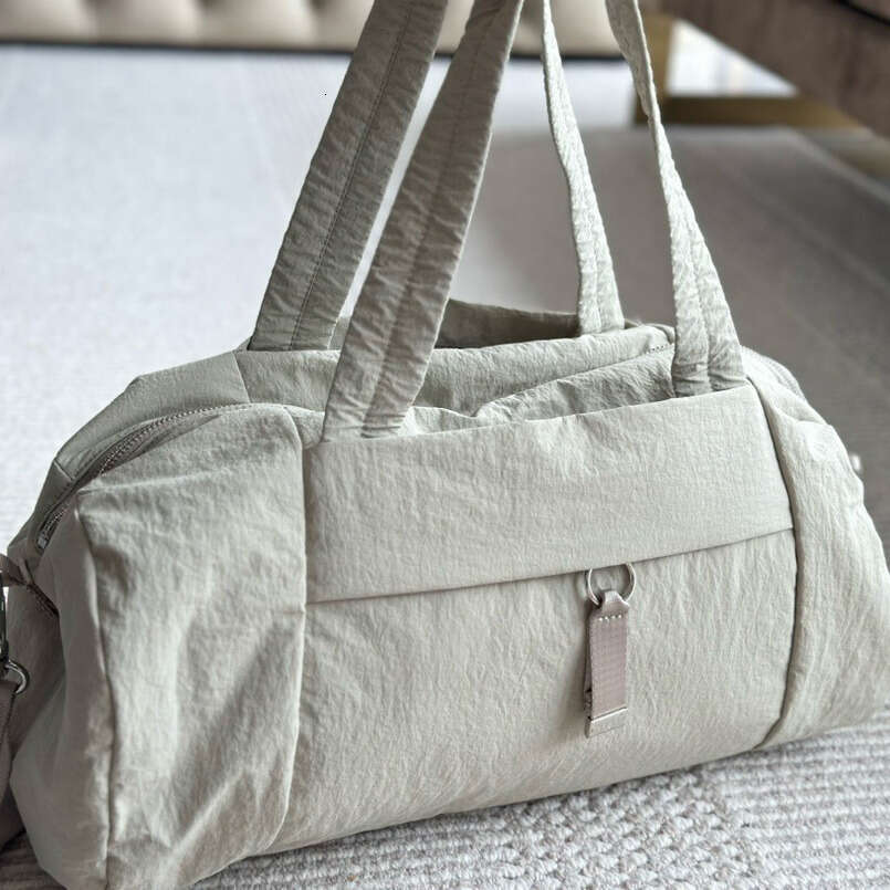 Luxury designer men's women's yoga bags, canvas tote bags, shoulder bags, crossbody bags, travel bags, sports bags, gym bags, travel bags, messenger bags, work bags