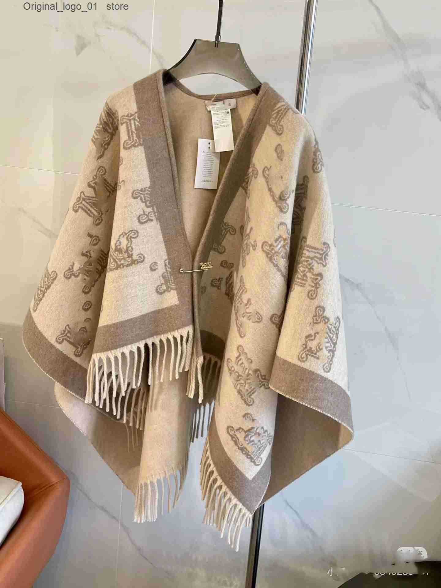 Womens Plaid Poncho Scarf Shawl - Fashionable Batwing Slve Coat for Autumn and Winter Z250813