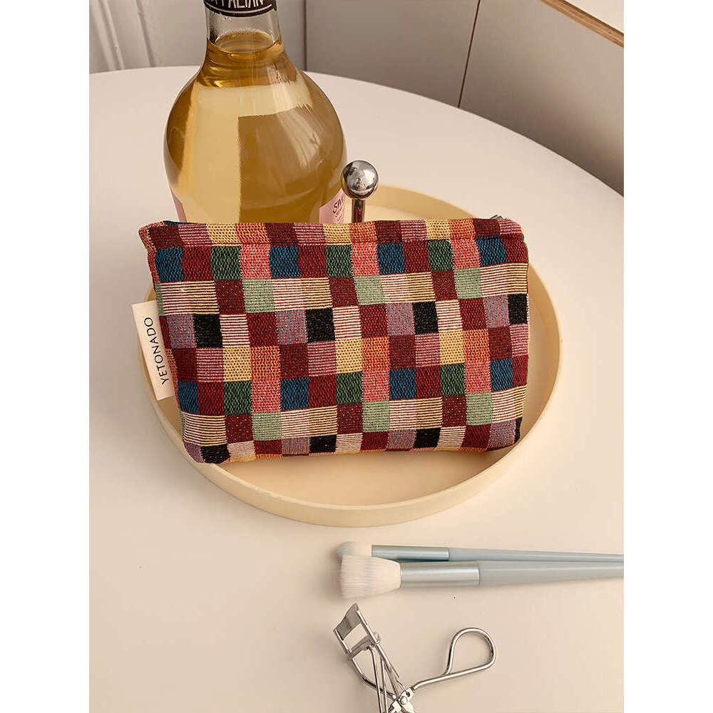 2024 New Small Travel Makeup Bag for Women, Sanitary Napkin Storage Lipstick Inner Portable Toiletry Bag, Plaid