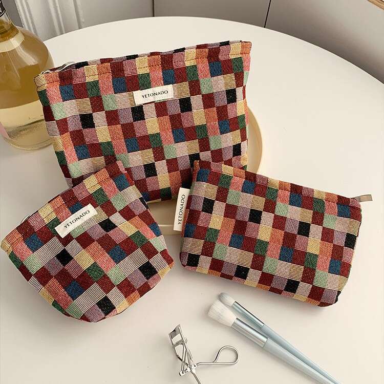 2024 New Small Travel Makeup Bag for Women, Sanitary Napkin Storage Lipstick Inner Portable Toiletry Bag, Plaid