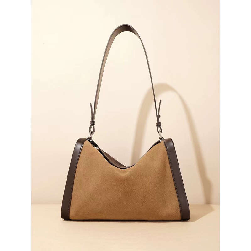 New Matte Leather Pillow 2025 Simple Large Capacity Commuter Versatile Boston Single Shoulder Crossbody Bag