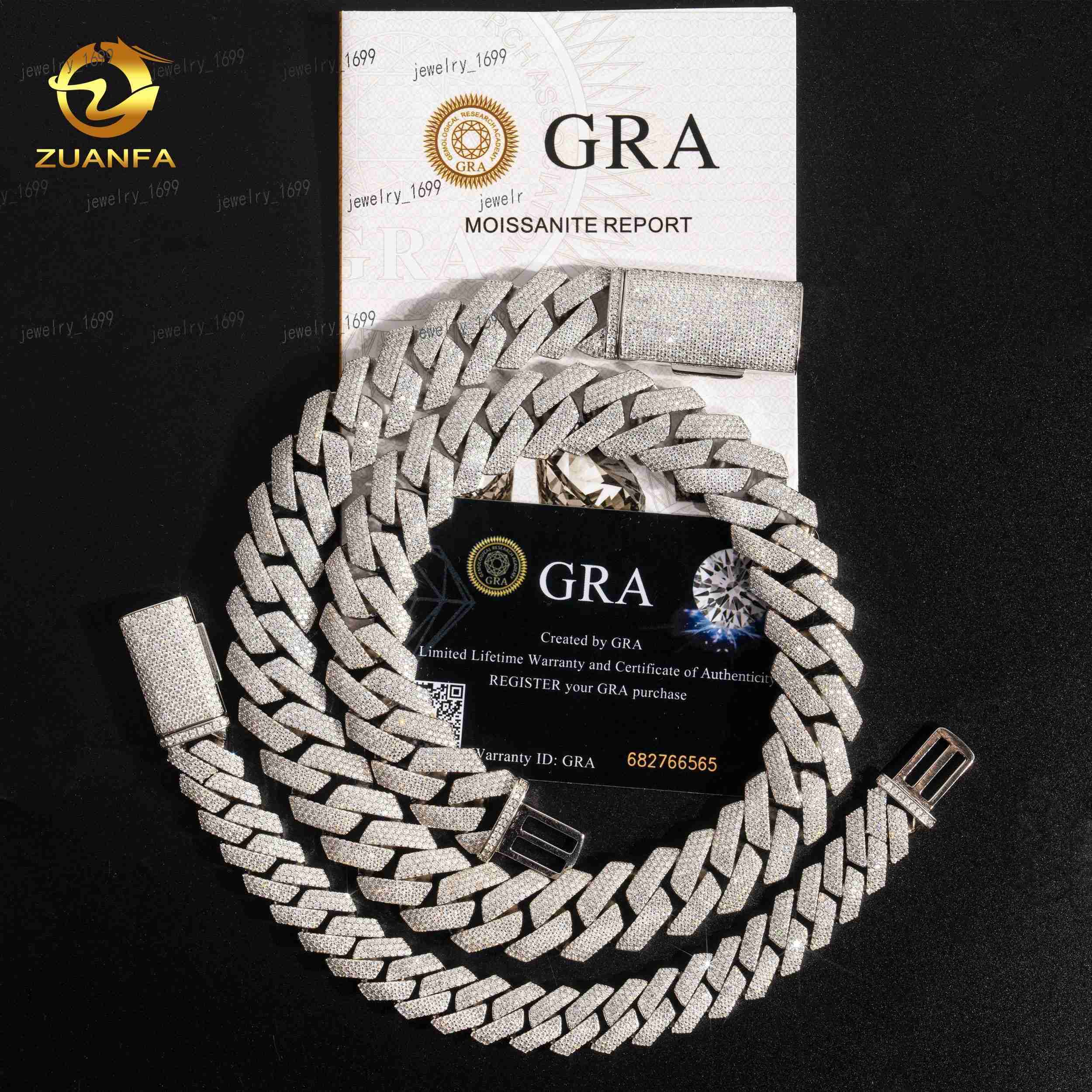 Iced Out Jewelry VVS Diamonds Custom Necklace Hip Hop 925 Silver Cuban Link Chain Moissanite