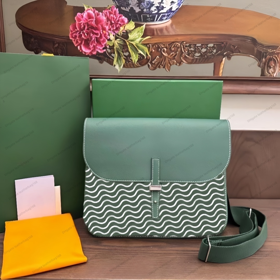 Luxury handbag COURSIER Fashion designer Messenger bag 2025 New Niche Design Unisex Crossbody Wallet Versatile Geometric Pattern Flap Shoulder Envelope Bag