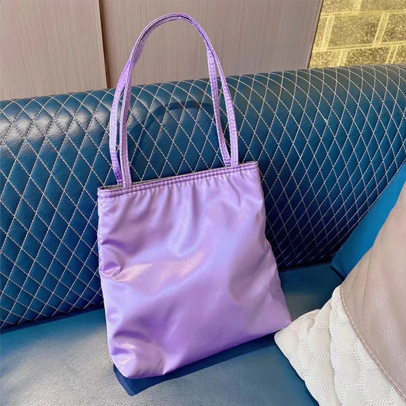 Retro Women Satin Small Handbags Fashion Ladies Mini Shopping Underarm Bag Vintage Cool Girl Tote Purse Shoulder Bags 250815