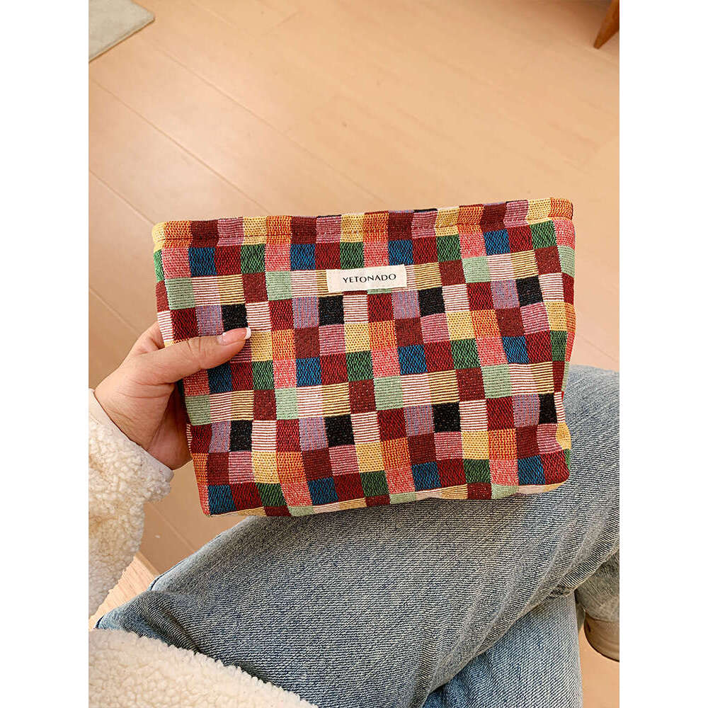 2024 New Small Travel Makeup Bag for Women, Sanitary Napkin Storage Lipstick Inner Portable Toiletry Bag, Plaid