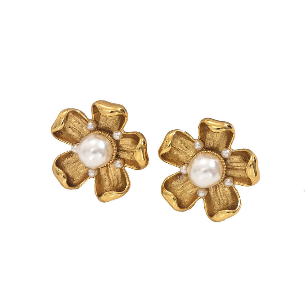 Stylish Earrings for Women with Unique Flower and Pearl Inlay, Niche Light Design Ear Jewelry